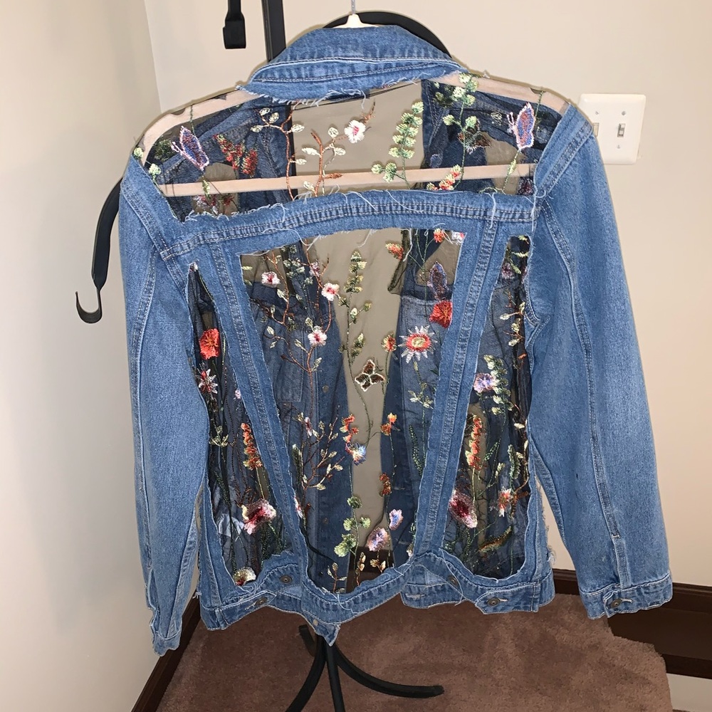 jacket - Picture 2 of 2